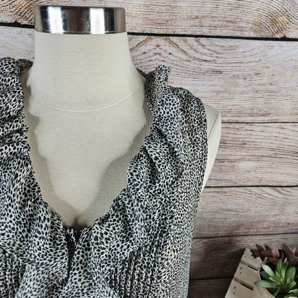 Banana Republic Sleeveless Ruffle Detail Animal Print Top Size 2‎ - Picture 2 of 8